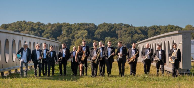 Kauno miesto savivaldybė Legendinės THE BEATLES dainos – koncertas Baltijos keliui atminti