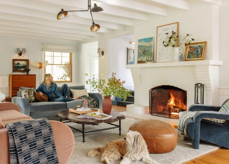 Sodybos atnaujinimas: barbinių sofų išbandymas mūsų svetainėje (žaidimas keičiasi)